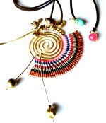 Colier spirală din sârmă