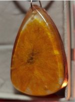 Colier handmade din rășină Calendula Glow - imagine 2